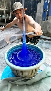 2.6M views · 1.9K reactions | Gaosu Sheying (meaning "High-Speed Photography") is a Chinese creator known for stunning slow-motion videos that transform split-second moments into visual art. From rippling water to breaking glass, his work elevates ordinary motion into elegant choreography, merging technology with artistry so every frame resembles a painted masterpiece. Artist: zqbx899 / 高速摄影 on Douyin #art #slowmotion | Arts Terra | Facebook