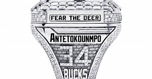 Bucks players, staff receive 2021 NBA Championship rings