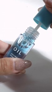 3.3K views | Compra el Lip Oil Ruby Rose: labios jugosos + ¡envío inmediato Brillo irresistible y hidratación liviana con envío en 24 h. ¡Añádelo al carrito ahora y luce labios en segundos! ✨ | Ruby Rose Colombia | Facebook