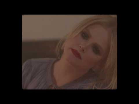 Hailey Whitters - Red Wine & Blue (Official Music Video)