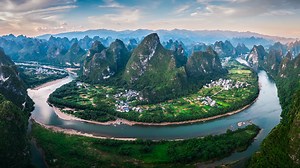 Live: Explore the real-life Chenyu Vale and Kashyyyk Planet in Guilin – Ep. 2