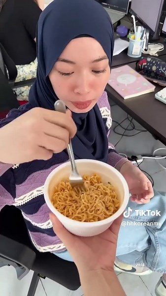 Delicious Korean Sprite Ramen with Special KAIST Sauce from Prison Playbook