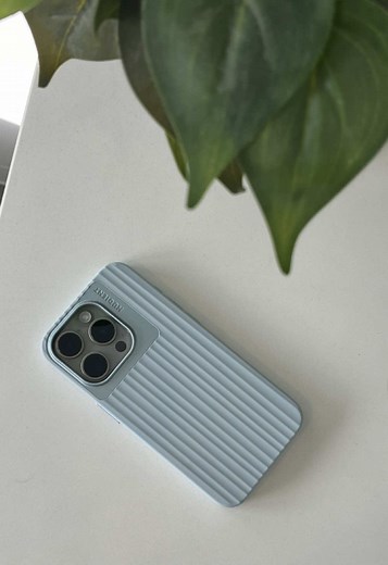 UGC content idea #iphone #ugccreator #iphone15pro #ugccontentcreator #iphonecase @Nudient