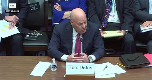 Omaha postal workers react to Postmaster General’s resignation amid uncertain future