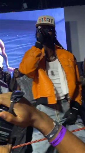 Blaqbonez performing ACL (Odumodublvck d!ss song) at his listening party last night was all fun 😳‼️ #worldwideblogstandard | Worldwide Blog standard