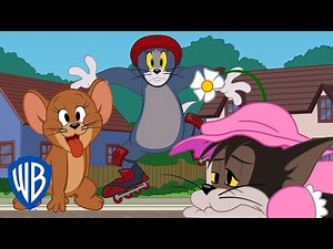 Tom & Jerry | Run for the Smack'n Cheese! | WB Kids