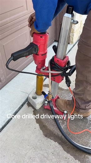 Bernardy Lighting LLC on Instagram: "Pro outdoor lighting installation #Godisgood #outdoorlights #ledlighting #bernardylightingllc #outdoorlighting"