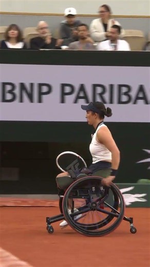 Un magnifique revers gagnant long de ligne pour lancer sa finale ! #shorts
