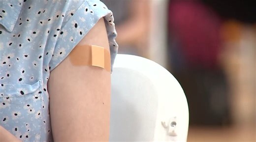 Scott signs bill giving state health officials authority to set vaccine policy