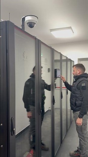 Huawei FusionModule800 (FM800) – Facial Recognition Access Control & Keyless Rack Door Unlocking