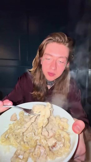 Eat dinner with me at my favorite Italian restaurant… Le Farfalle in Charleston, SC is heaven sent. #italianfood #tiramisu #cacioepepe #charlesto #dinner #restaurantreview #eatwithme #charleston #charlestonsc | 5tfumatthew