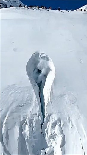 Unbelievable Rare Avalanche — Nature’s Hidden Secret!