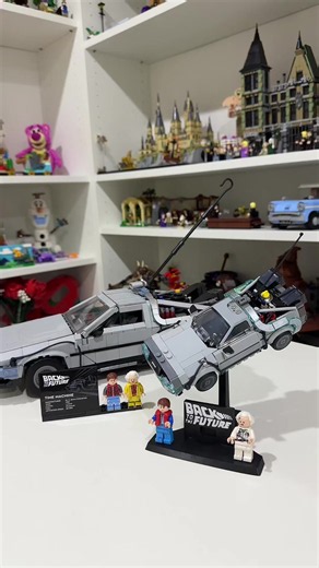 Back to the future sets 🔥🔥 #legoicons #afol #backtothefuture #ليقو #legoroom the stand from @Layer.bot