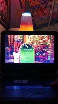 Santa Paws 2010 DVD Menu