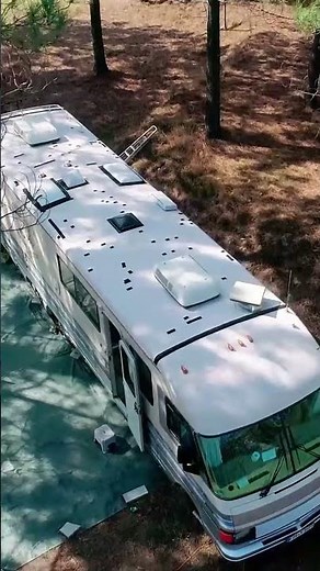 Das Wohnmobil hat eine Dachsanierung bekommen und ist wieder dicht | Leben im Wohnmobil #derdigge