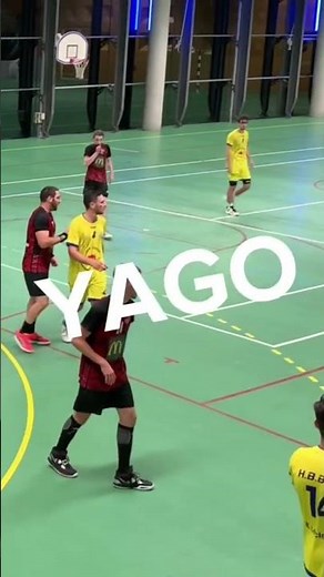 Un pivot comme ça ou rien #handball #sports #match #hbblv #viral