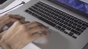 How-To: Launch apps on Mac using a simple trackpad gesture [Video] - 9to5Mac