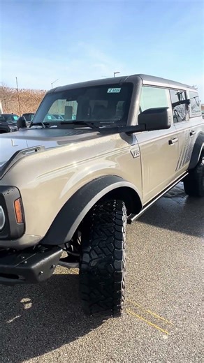 2025 RTR Bronco | Marsh Gray