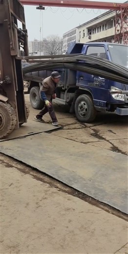Smart Method for Transporting Long Steel Rebar on a Truck
