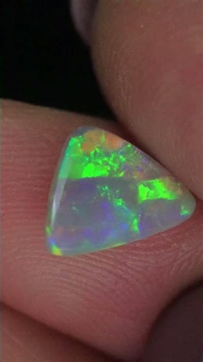 GENUINE AUSTRALIAN OPAL GEMSTONE BY KUCINA OPALS #opal #gemstonejewelry #fyp #Australia #gift