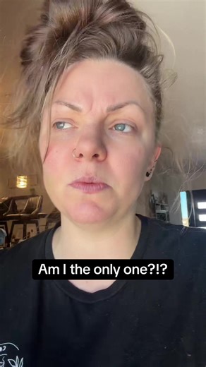 I legit need to know if I’m the only one because I feel like a complete weirdo or that I’m broken… It’s so sad that doctors and Dentist alike don’t listen to you so you have to be your own advocate!! #schatzandchet #ouch #storytime #lol #dentist