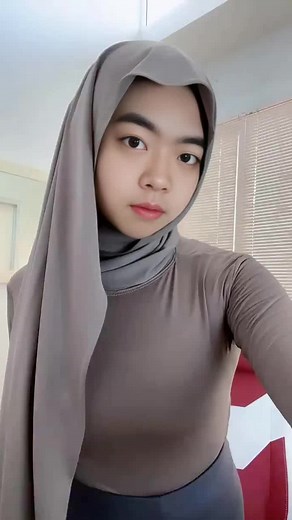 Exploring Crossdressing in Indonesia
