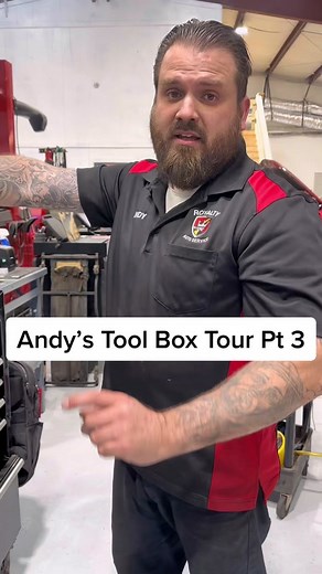Moving on to the diagnostics cart in this video! #toolboxtour #tools #toolbox #diagnostic #mechaniclife #mechanic #carguy #cartok #mechanicsoftiktok #toolsofthetrade #toollife #fyp #foryou