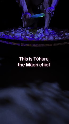 I thought it was a real person when I first saw him. I stopped walking because his eyes felt alive and his presence filled the whole room. This is Tūhuru, the Māori chief who once protected the pounamu lands of the West Coast and led his people through battles, change, and generations of history that still shape Aotearoa today. His story lives inside the land, the rivers, and the pathways where pounamu is found. Today he stands here at the Pounamu Pathway in Greymouth, created with incredible re