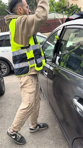 ‏פתיחת רכב נעול- ידידים - טויוטה פריוס #ידידים