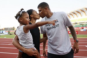 What does Allyson Felix's husband Kenneth Ferguson do for a living?