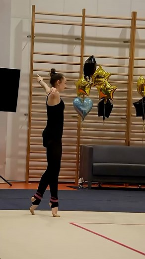 19K views · 464 reactions | Amazing Liliana Lewinska ❤️. • #rhythmicgymnastics #rg #rhythmic #gymnastics | Gymedition | Facebook