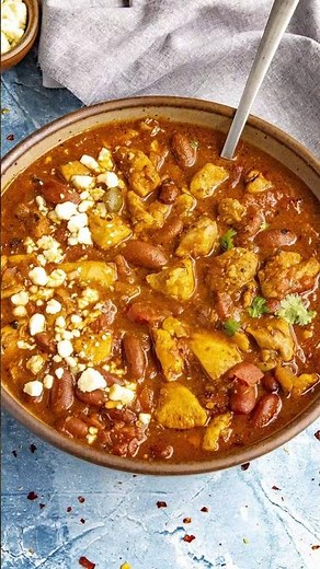 AWARD-Winning Buffalo Chicken Chili