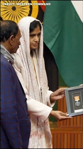 Wife & Father of #rifleman Mohit Singh Rathore of #rajputanarifles received #senamedal on his Behalf