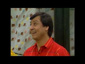 Sesame Street - Big Bird tries to help Luis and his arm