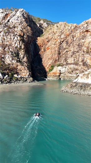 True Kit Inflatables | The Discovery 330 doing Discovery things #truekit #inflatableboat #adventure | Instagram