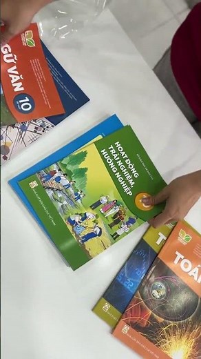 Unboxing quà nhập học 2026: Trọn bộ SÁCH GIÁO KHOA LỚP 10 cho tân học sinh ICH