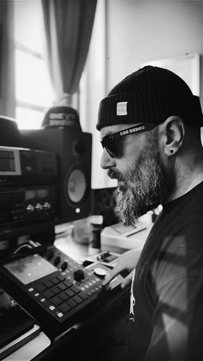 Grimy lofi piano boombap hip-hop beats 🔊🎶 #grimybeats #lofipiano #lofihiphopbeats #boombapbeats #boombapproducer #nightwalker #mpcone #sp303 #sp303lofi #hardbeat #hiphopproducers #undergroundproducer #undergroundhiphop #undergroundbeats | Adam Nightwalker Anderson