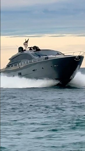 Big Yacht Have Speed And Power So Nice To Watch #hauloverinlet #speedboat