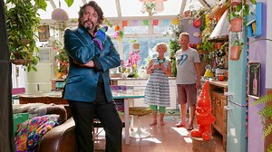 Outrageous Homes - Series 1: Episode 1 | Channel 4