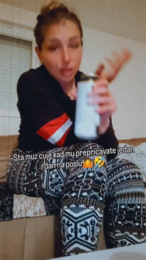 Milena Todorovic on Instagram: "I posle kaze - 👇 "A kad si mi to rekla" 🤷🤣 " Nisam te cuo" 🤦🤣 . . . . . . #smile #smilemore #smehjepolzdravja #motivationlife #muz #brak #razgovor #klasika 🤣"