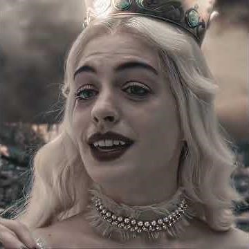 Raconte l'histoire du film Alice in Wonderland