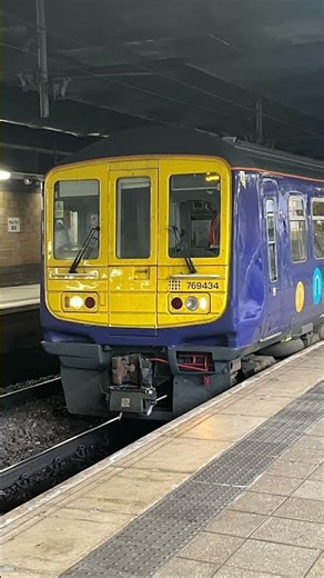 Class 769 #train #railwaycontent #trainspotting #railvlogger #railway #railtrack #viral