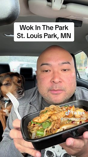 Wok In The Park Review: Sassy Basil & Oyster Wings