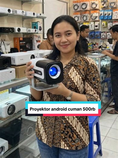 Proyektor android ini bisa bikin rumah jadi bioskop #proyektor #proyektormini #proyektorandroid #fyp