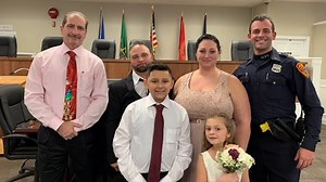 Police officer saves couple's wedding day after car accident on Long Island