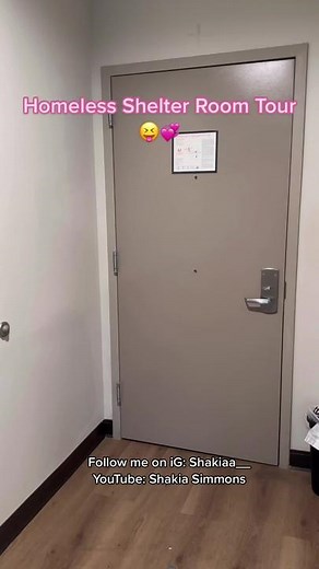 Homeless Shelter Room Tour #homelessshelter #womenshelternyc #shakia #shakiasimmons #shakiasimmonsfyp #shakiasimmonsnyc #shelterny #womenshelters