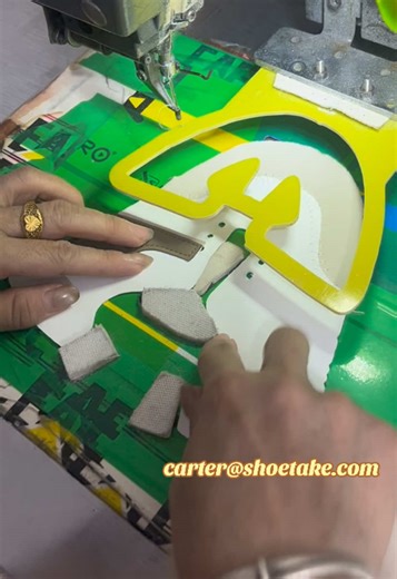 Efficient Shoe Stitching Process with Automated Machine