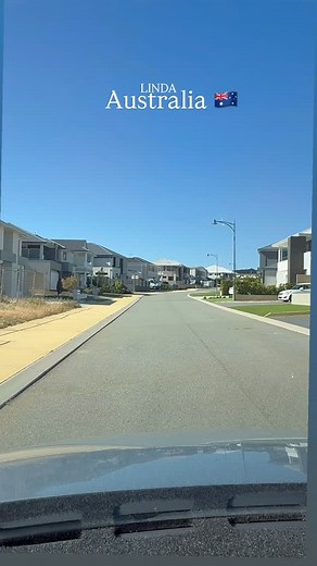 Perth Suburb Street views #perth #australia #westernaustralia #travel #fblifestyle #iluka | Linda Australia