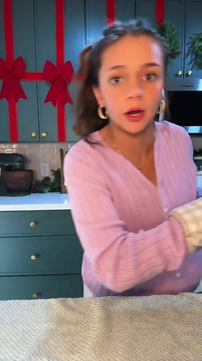 How to make maple glazed baked ham 😘🐷 | Stephanie