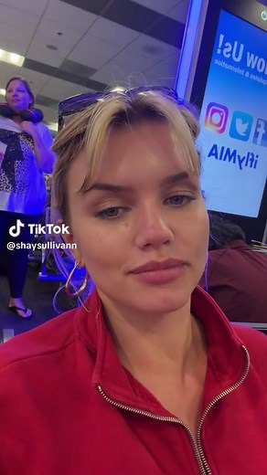 Emirates First Class Experience with Shay Sullivan